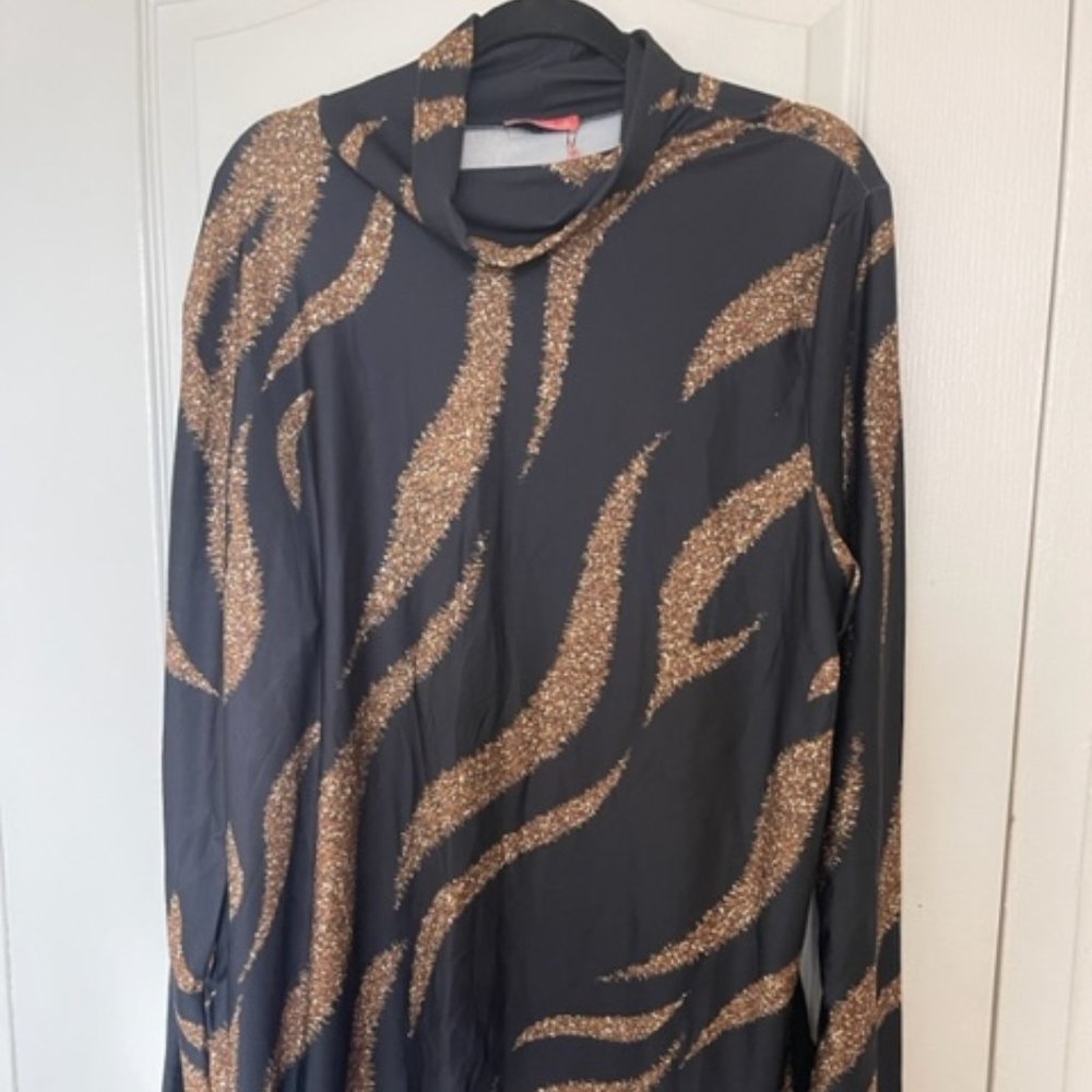 Women's Pus Size Black and Gold turtle neck Blouse